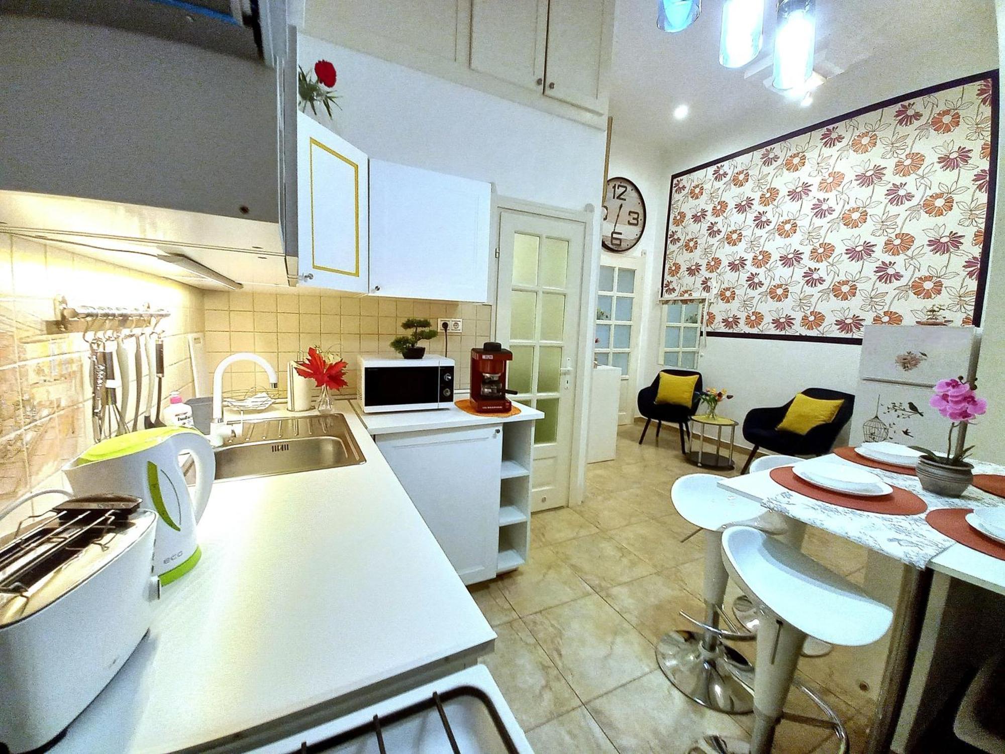 Mariann'S Modern Apartment In The City Center Budapest Extérieur photo